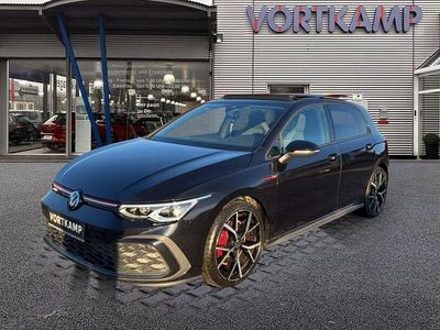 Schwarz Gebraucht 2021 VW Golf VII | 29.490 € (Guter Preis)