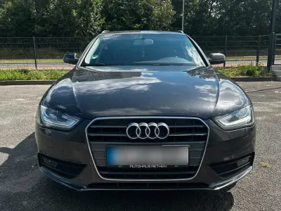 Gebraucht Audi A4 143 PS (105 kW) 2013 Grau Kombi