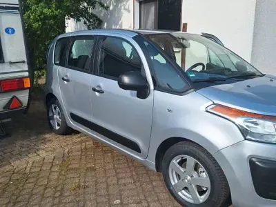 Gebraucht Citroën C3 Picasso SELECTION 95 PS (69 kW) 2013 Silber Van / Kleinbus