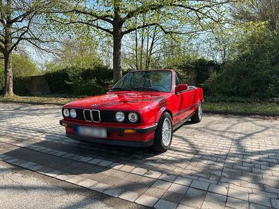 Gebraucht BMW 320 Cabriolet Comfort Edition 129 PS (94 kW) 1989 Rot Cabrio