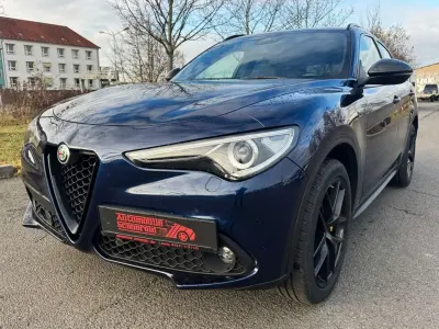 Gebraucht Alfa Romeo Stelvio Tech Edition 209 PS (153 kW) 2019 Blau SUV