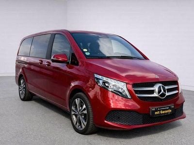 Usata Mercedes V250 Avantgarde 320 CV (235 kW) 2022 Rosso Monovolume