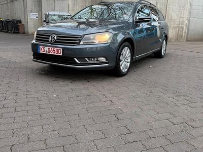 Gebraucht VW Passat Comfortline 122 PS (89 kW) 2012 Grau Kombi