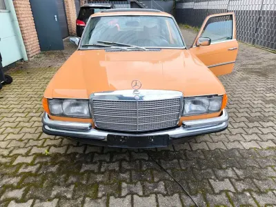 Gebraucht Mercedes 280 SE 185 PS (136 kW) 1975 Orange Limousine