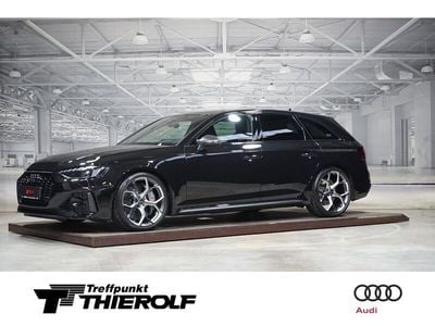 Gebraucht Audi RS4 Sport 470 PS (345 kW) 2024 Mythosschwarz metallic Kombi