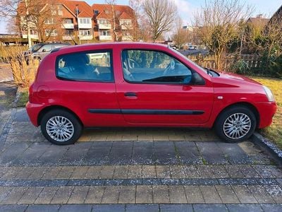 Gebraucht Renault Clio II 50 PS (36 kW) 2008 Rot Kleinwagen