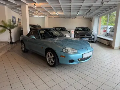 Używany Mazda MX5 110 KM (80 kW) 2001 Niebieski Kabriolet