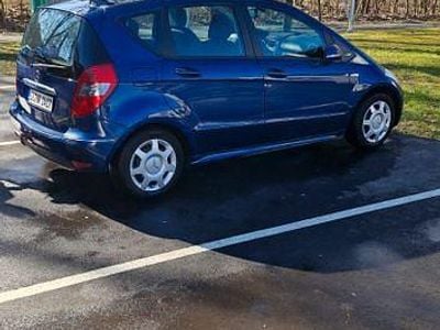 Gebraucht Mercedes A160 Avantgarde 82 PS (60 kW) 2010 Blau Van / Kleinbus