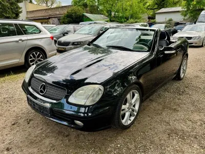 Gebraucht Mercedes SLK200 163 PS (119 kW) 2001 Schwarz (metallic) Cabrio