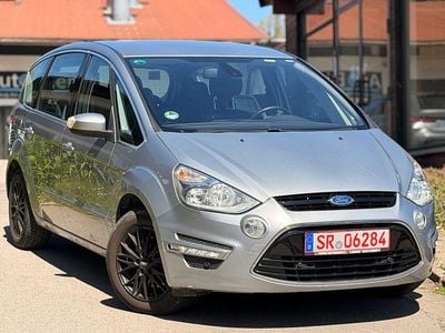 Usata Ford S-MAX Titanium 140 CV (102 kW) 2013 Argento Monovolume