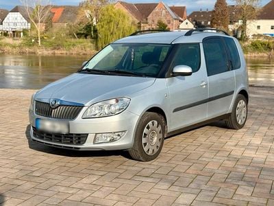 Gebraucht Skoda Roomster 105 PS (77 kW) 2014 Silber Van / Kleinbus