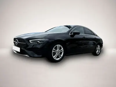 Gebraucht Mercedes CLA200 Progressive 150 PS (110 kW) 2023 Schwarz Coupé