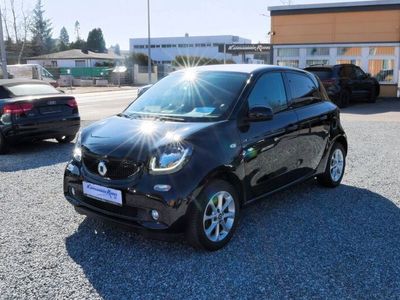 Gebraucht Smart ForFour Passion 71 PS (52 kW) 2016 Schwarz Kleinwagen