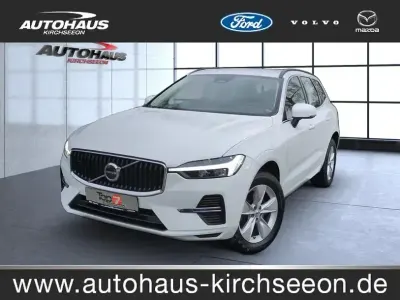 Gebraucht Volvo XC60 Momentum 197 PS (144 kW) 2021 Ice white SUV