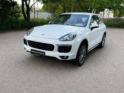 Gebraucht Porsche Cayenne 250 PS (183 kW) 2016 Weiß SUV