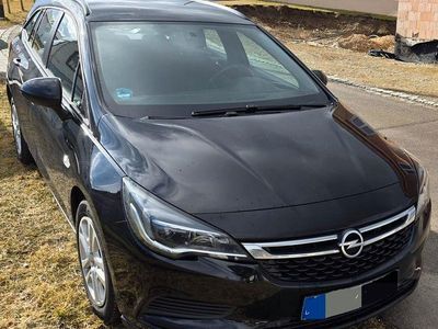 Schwarz Gebraucht 2017 Opel Astra Kombi | 9.999 € (Fairer Preis)