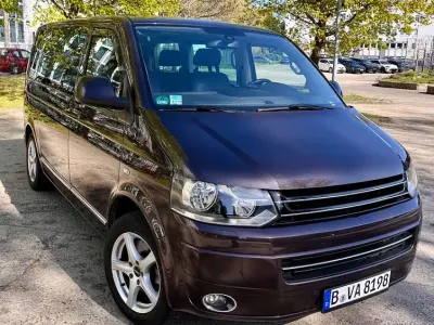 Gebraucht VW Multivan Highline 179 PS (131 kW) 2010 Braun Van / Kleinbus