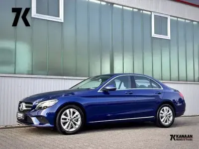 Gebraucht Mercedes C180 Avantgarde 156 PS (114 kW) 2019 Blau Limousine