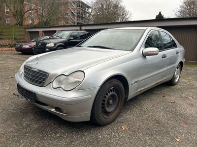 Mercedes C180
