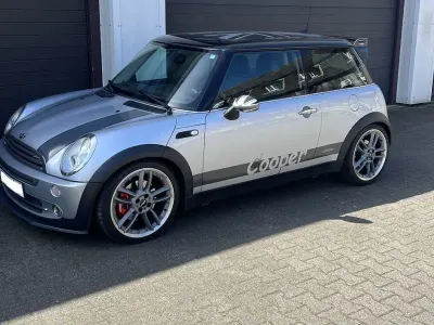 Gebraucht Mini John Cooper Works 116 PS (85 kW) 2004 Silber Kleinwagen