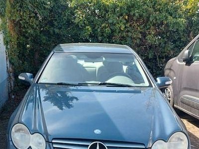 Gebraucht Mercedes CLK200 163 PS (119 kW) 2025 Blau Coupé