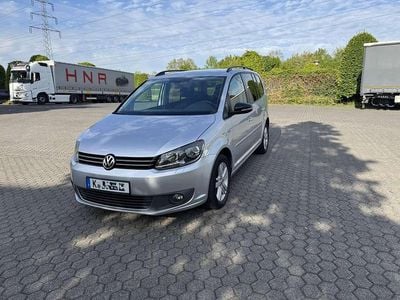 Second-hand VW Touran Match 105 CP (77 kW) 2012 Gri Monovolum