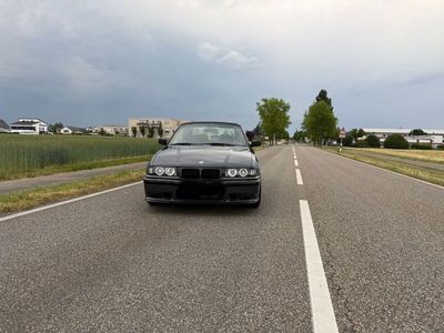 BMW 320 Cabriolet
