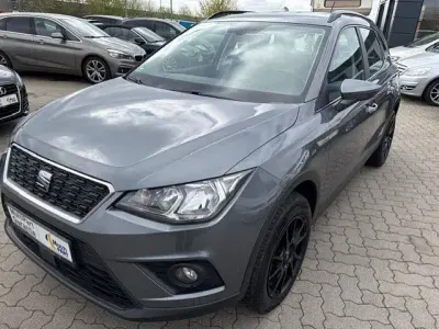 Usata Seat Arona Style 116 CV (85 kW) 2018 Grigio SUV