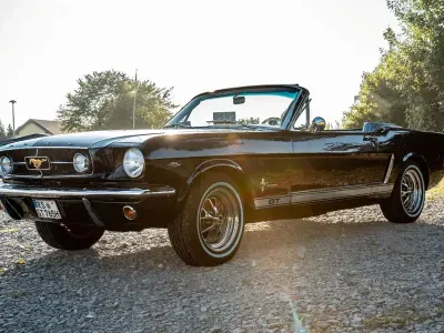 Gebraucht Ford V8 200 PS (147 kW) 1965 Blau Cabrio