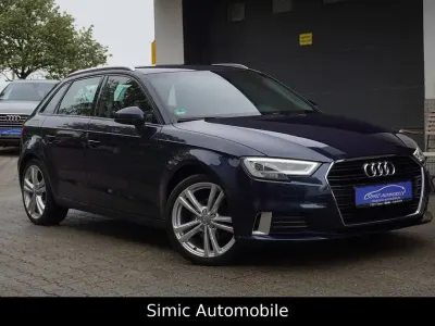 Używany Audi A3 Sport 150 KM (110 kW) 2018 Niebieski Sedan/Limuzyna