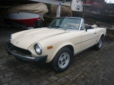 Gebraucht Fiat 124 Spider 105 PS (77 kW) 1981 Beige Cabrio