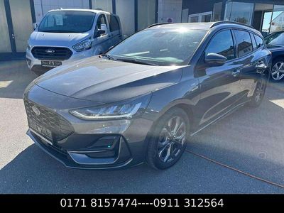 Gebraucht Ford Focus ST-Line X 120 PS (88 kW) 2022 Grau Limousine