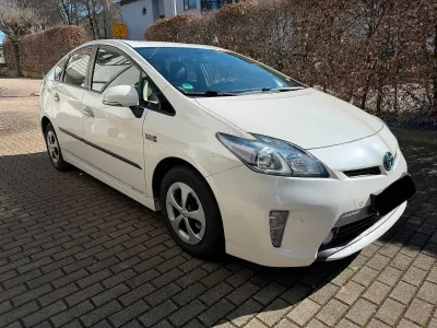 Gebraucht Toyota Prius Plug-in Hybrid 136 PS (100 kW) 2012 Weiß Kleinwagen