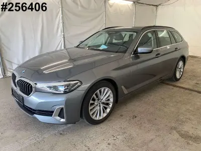 Gebraucht BMW 530 Luxury Line 286 PS (210 kW) 2022 Blau Kombi