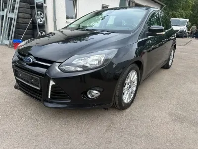 Gebraucht Ford Focus Titanium 116 PS (85 kW) 2011 Schwarz Limousine