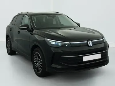 Gebraucht VW Tiguan Edition 129 PS (94 kW) 2025 Noir ebene SUV