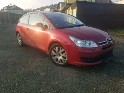 Używany Citroën C4 110 KM (80 kW) 2007 Czerwony Coupe