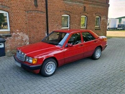 Usata Mercedes 190 109 CV (80 kW) 1991 Rosso Berlina