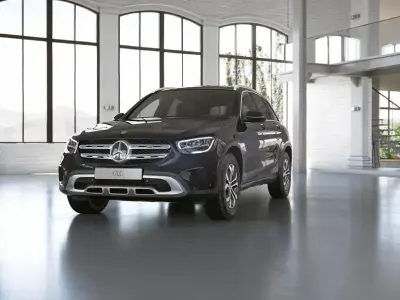 Używany Mercedes GLC220 194 KM (142 kW) 2022 Czarny