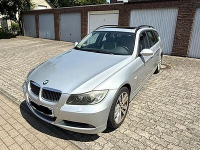 BMW 325