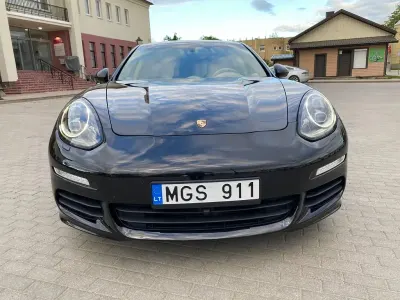 Gebraucht Porsche Panamera S 420 PS (308 kW) 2014 Schwarz Kleinwagen