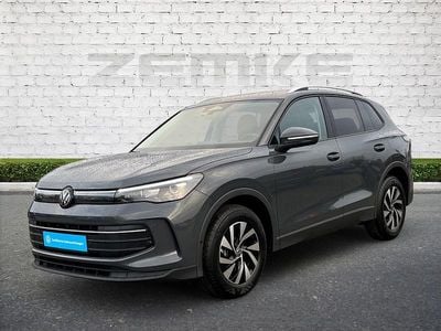 Grau Neu 2025 VW Tiguan Life SUV | 40.450 € (Superpreis)