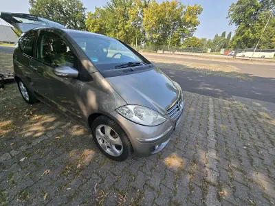 Gebraucht Mercedes A150 95 PS (69 kW) 2005 Grau Kleinwagen