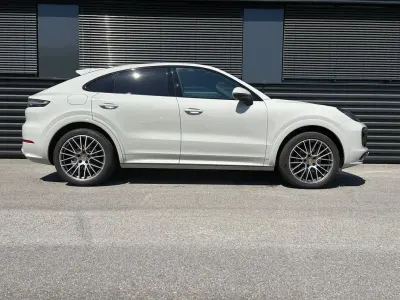 Używany Porsche Cayenne Platinum Edition 340 KM (250 kW) 2022 Szary SUV