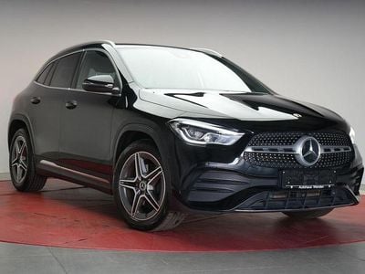 Mercedes GLA220