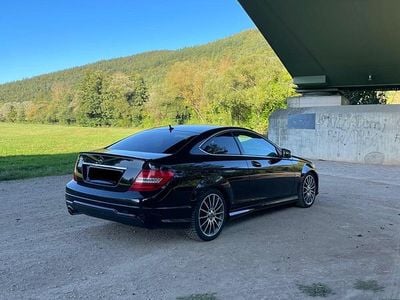 Gebraucht Mercedes C250 204 PS (150 kW) 2013 Schwarz Coupé