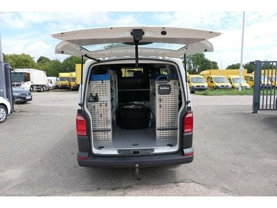 Weiss Gebraucht 2016 VW T6 Van | 18.088 € (Fairer Preis)