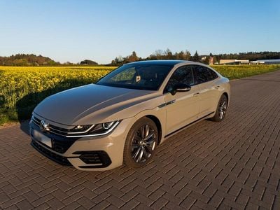 Usado VW Arteon R-line Edition 239 HP (175 kW) 2020 Cinzento Coupé