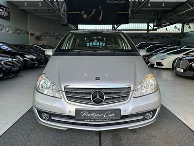 gebraucht Mercedes A200 AUTOMATIK T-LEDER TEMPO ALU PDC LAMELLE BT