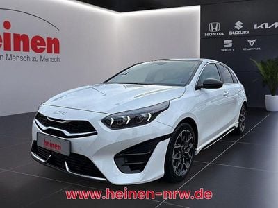 Weiß Neu 2025 Kia Ceed GT GT-Line Limousine | 28.980 € (Fairer Preis)